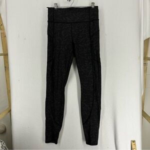 Athleta Rainer Cheetah Printed Tight Leggings Pocket Reflective Small Black